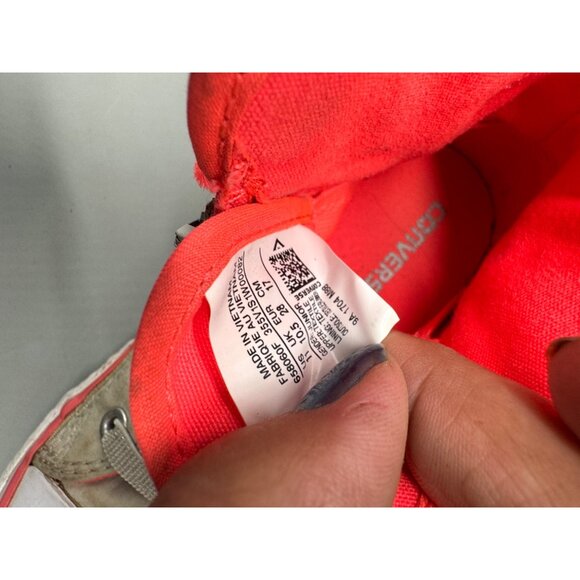 Converse All Star Chuck Taylor High-Top Sneakers With Red Ruffle Accents 11 READ - Picture 6 of 7